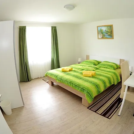 Apartments Zugec Seliste Dreznicko Room photo