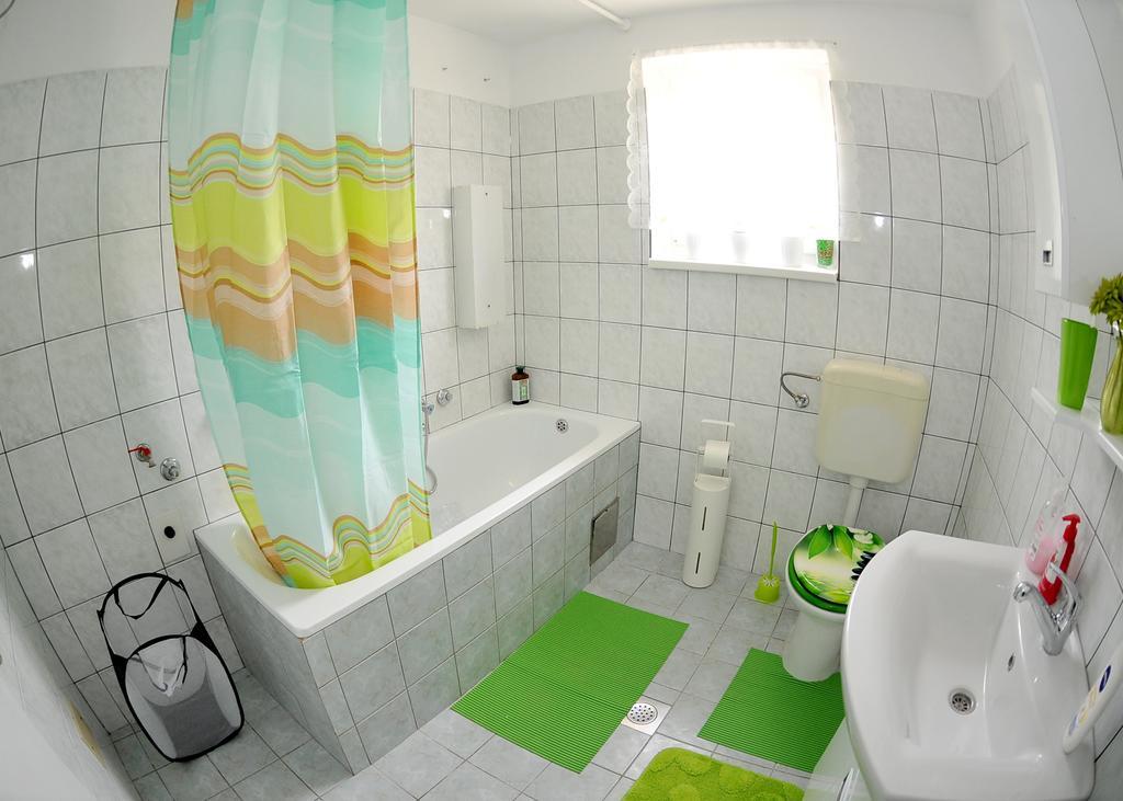 Zugec Apartment *